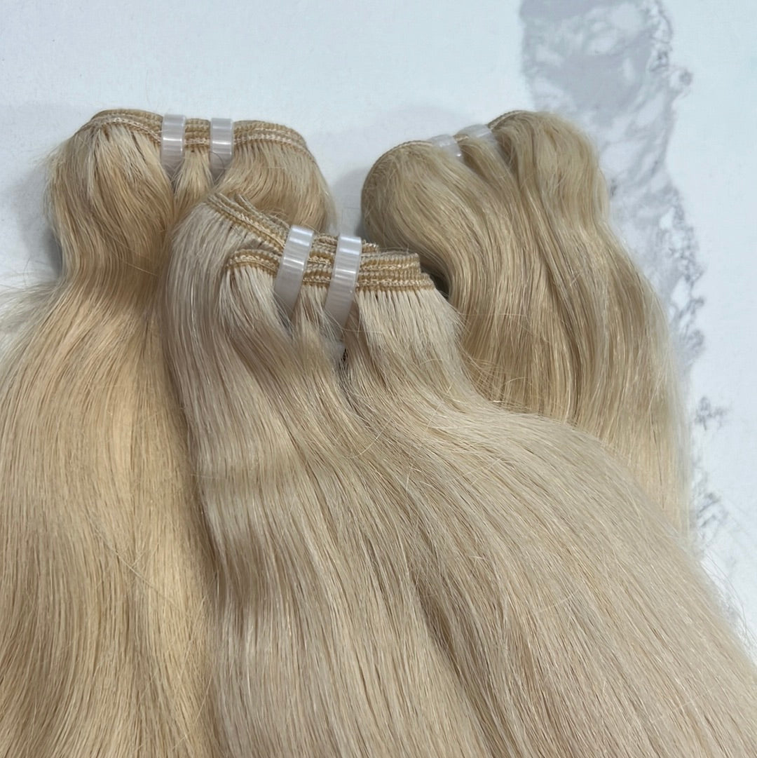 Blonde Strands- pre order